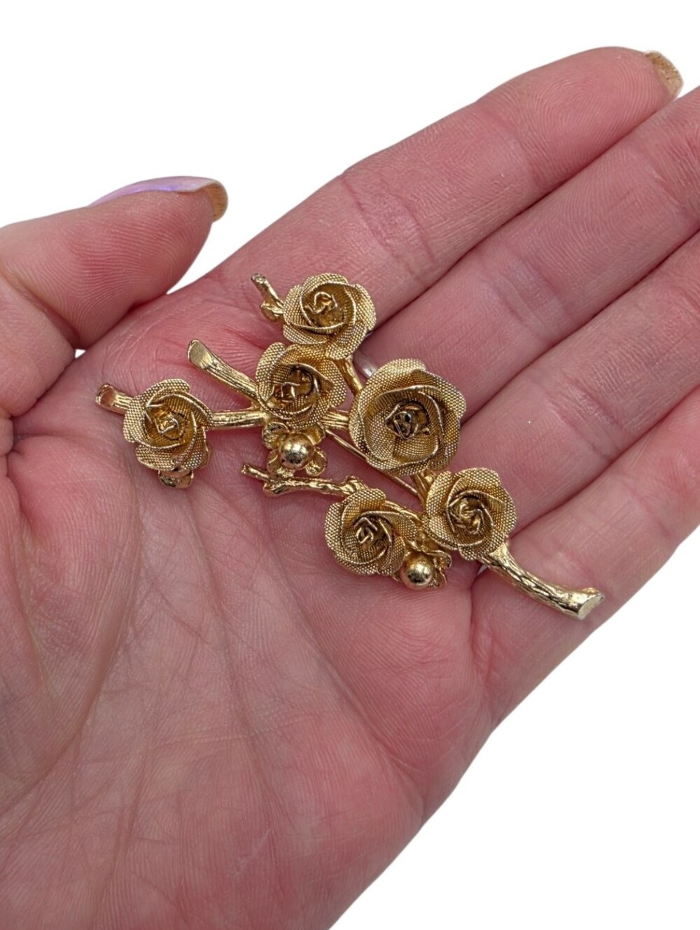 Vintage 1950s 60s Gold Mesh Rose Floral Spray Brooch